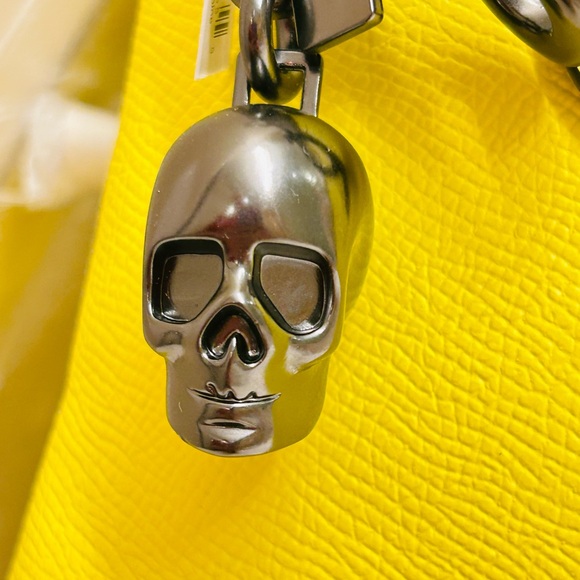 RARE Coach Skull Keychain/ Bag Charm - Picture 11 of 16
